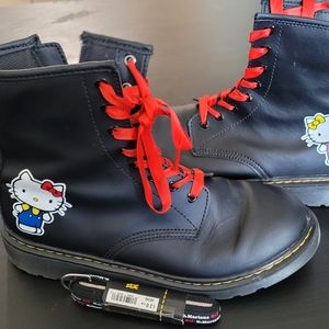 Dr. Marten Hello kitty boots